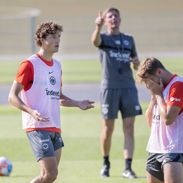  Lammers und Lenz haben sich ihre Engagements bei der Eintracht bislang sicher anders vorgestellt. (Foto: IMAGO / Kessler-Sportfotografie)
