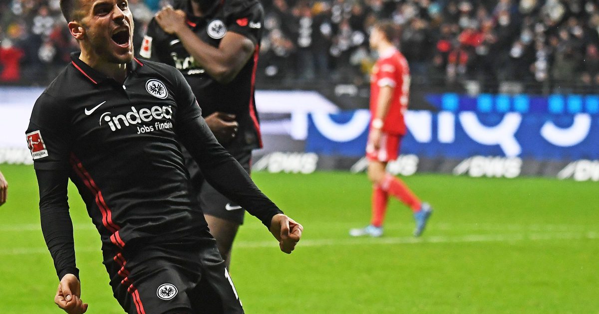 Filip Kostic lässt seinen Jubel nach dem Siegtreffer freien Lauf (Bild: IMAGO images / Jan Huebner)