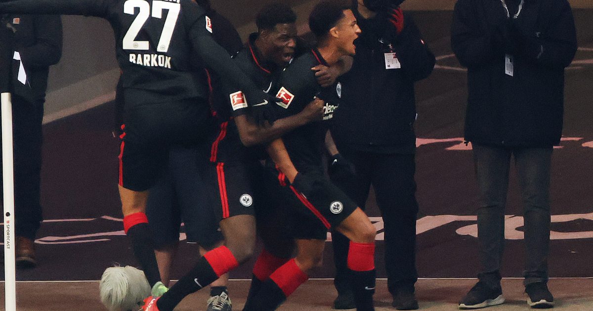 Tuta beginnt mit seinem Tor die Last-Minute-Serie. (Foto: Heiko Rhode)