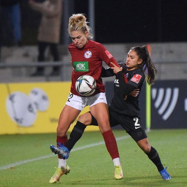  Die SGE verpasst den Heimsieg. (Bild: IMAGO / Jan Huebner)