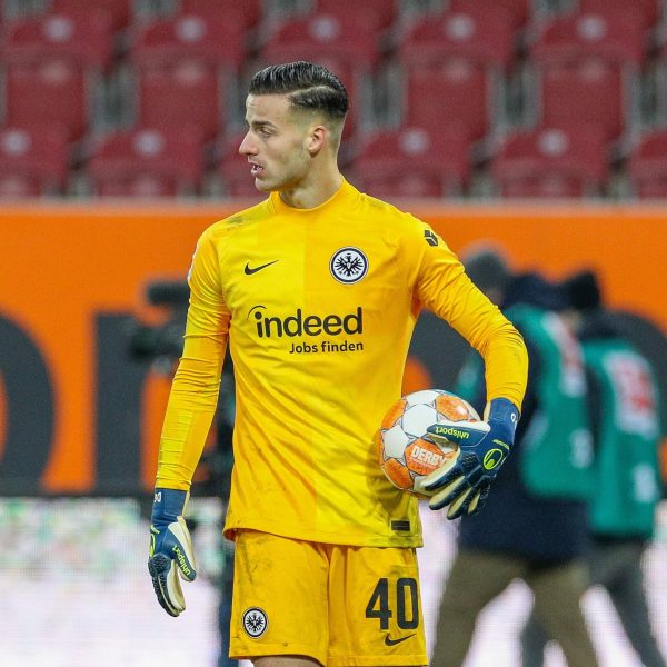  Diant Ramaj stand zum ersten Mal im SGE-Tor. (Foto: IMAGO / kolbert-press)