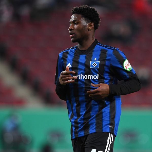  Trägt er doch schon früher als gedacht den Adler auf der Brust? Faride Alidou (Foto: IMAGO / Revierfoto)