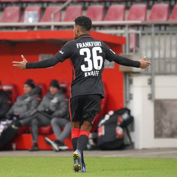  Ist bereit für mehr Einsatzminuten: Ansgar Knauff (Bild: IMAGO images/ Nordphoto)