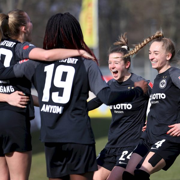  Nach deutlicher Leistungssteigerung belohnt sich die SGE mit einem 3:2-Heimsieg.(Bild: IMAGO / Beautiful Sports)