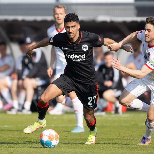  Zeigte eine engagierte Leistung beim Test gegen Nürnberg: Aymen Barkok. (Bild: IMAGO / Kessler-Sportfotografie)