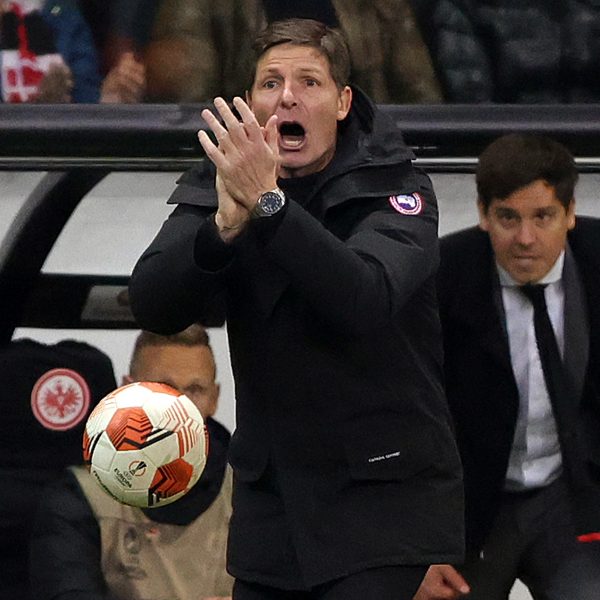  Erst eine berauschende Europa-Pokal-Nacht, dann am Sonntag wieder Bundesliga-Alltag: Oliver Glasner verlangt von seinem Team ganzen Einsatz gegen und vollen Fokus auf den SC Freiburg. (Bild: Heiko Rhode)