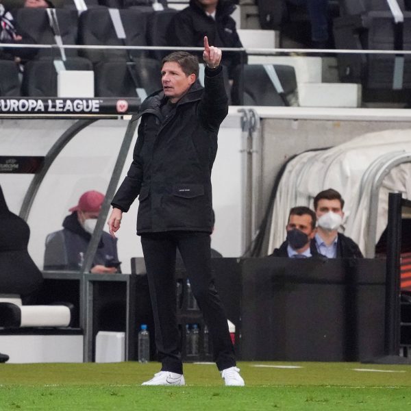  Oliver Glasner sah einen richtig starken Auftritt seiner Mannschaft gegen Barcelona. (Bild: IMAGO / Schüler)