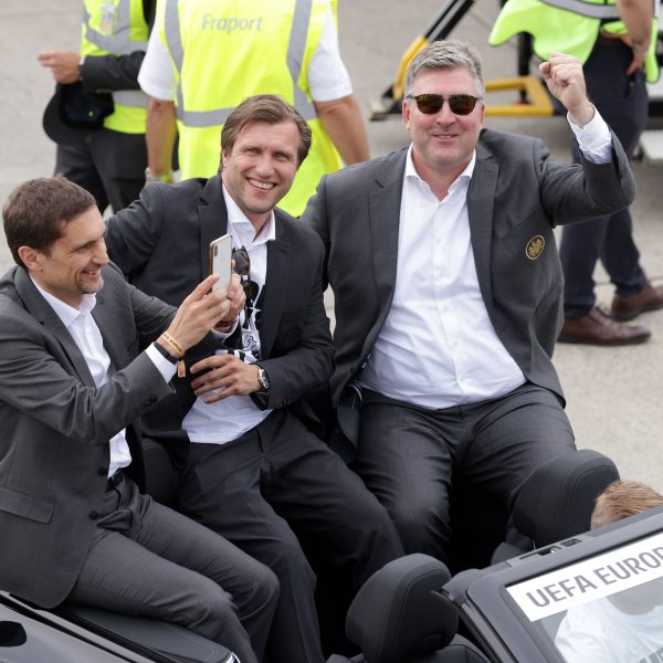  Markus Krösche, Oliver Frankenbach und Axel Hellmann erwirtschafteten wohl ein großes Plus. (Bild: Heiko Rhode)