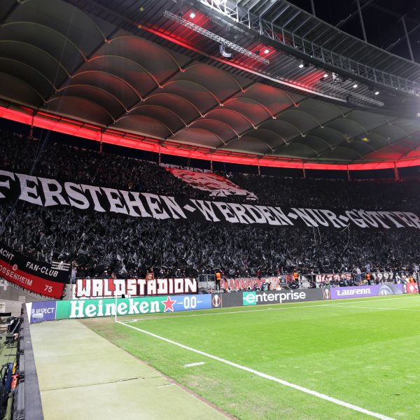 Schafft die Eintracht 2022 den nächsten Titel zu gewinnen? (Bild: Foto Rhode)