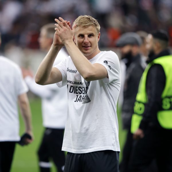  Einst Publikums-Liebling, gegangen als Europa-League-Sieger: Martin Hinteregger. (Bild: Heiko Rhode)