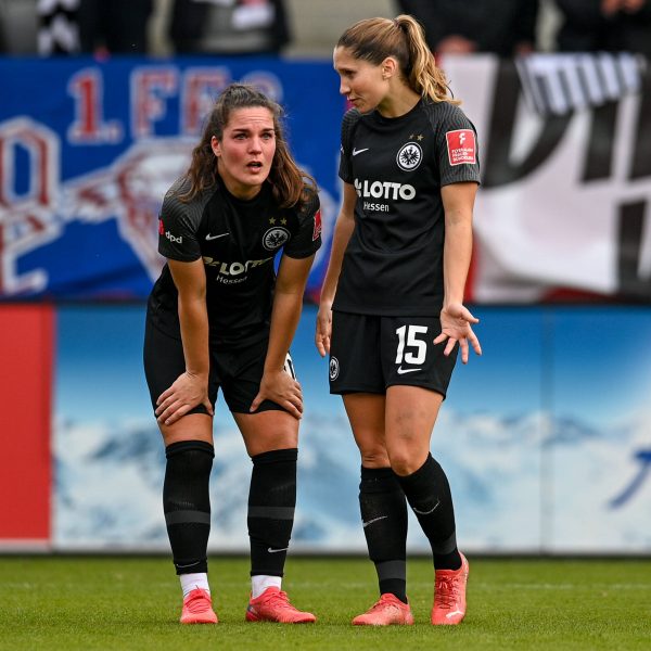  Siri Worm und Sandrine Mauron (v. li.) werden die SGE im Sommer verlassen. (Bild: IMAGO / foto2press)