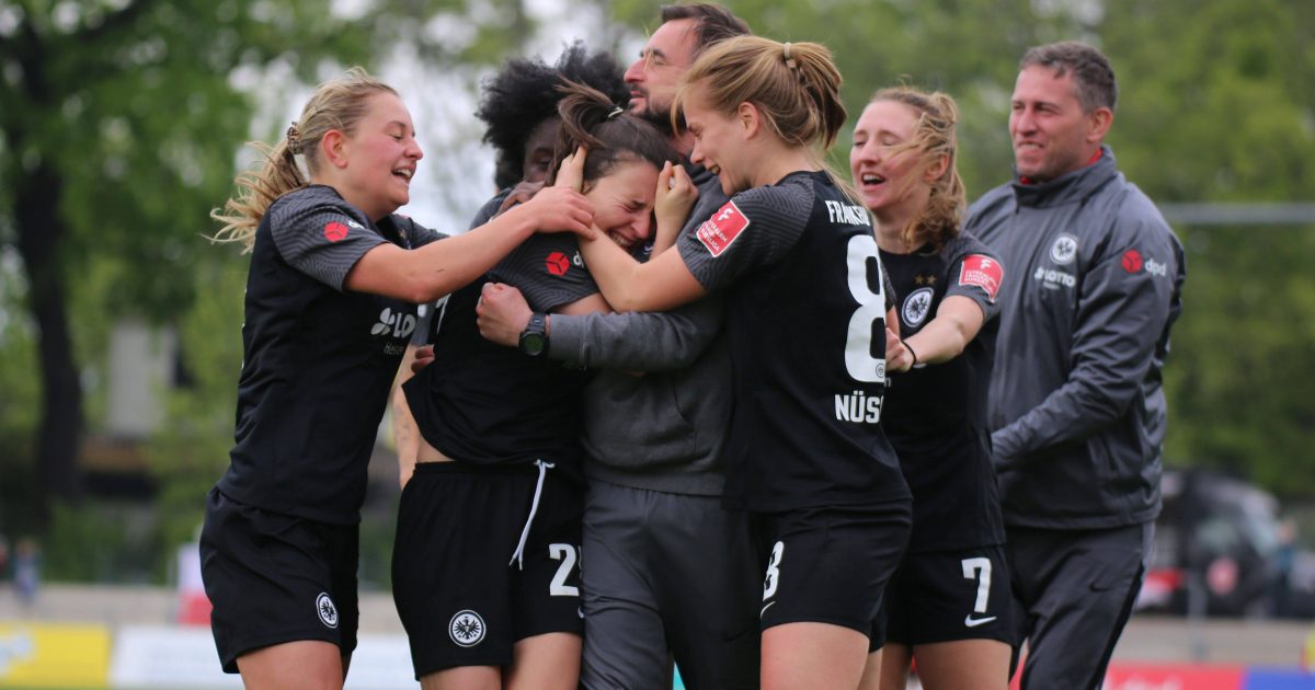 Eintracht Frankfurt träumt weiter von Europa! (Bild: IMAGO / Hartenfelser)