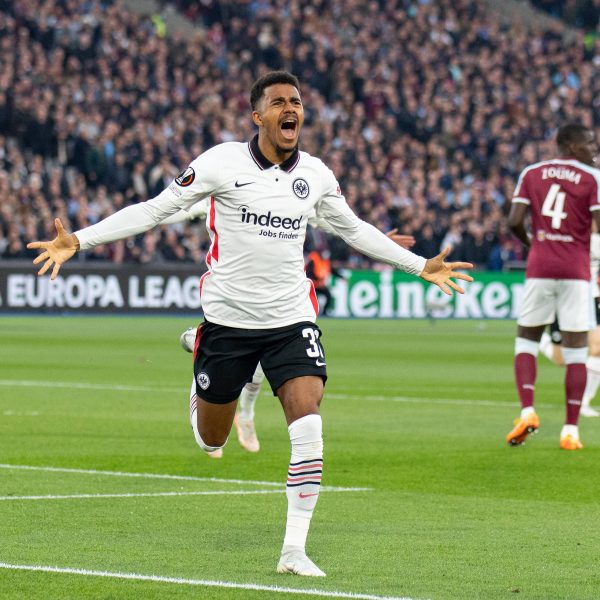  Gegen einen jubelnden Ansgar Knauff dürfte im Europa League-Finale kein SGE-Fan etwas haben. (Foto: IMAGO / PRiME Media Images)