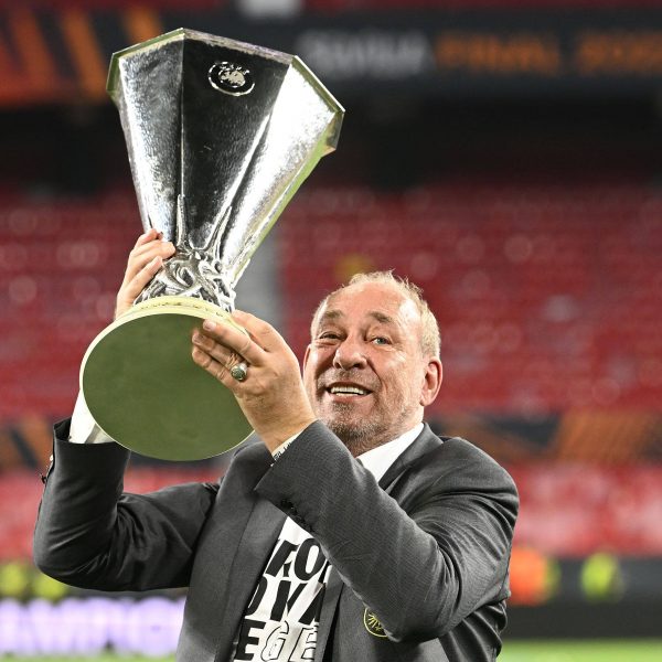  Eintracht-Präsident Peter Fischer hat einen Wunschgegner für den Supercup. (Bild: IMAGO / Jan Huebner)