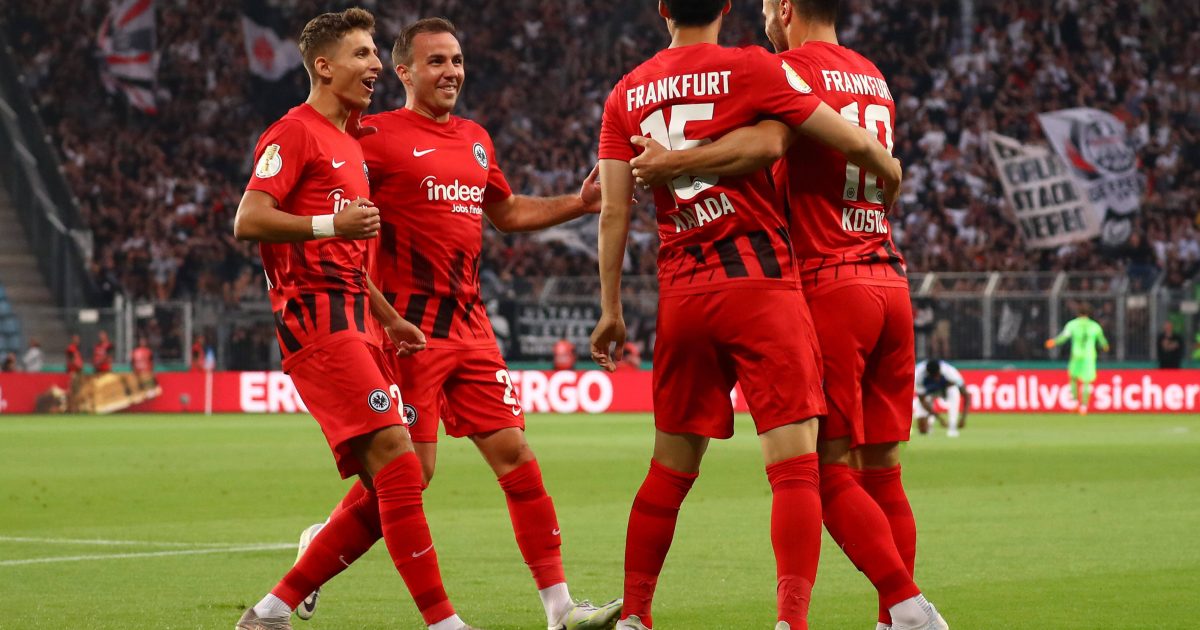  Ein doppelter Kamada und Lindström lassen die Eintracht jubeln. (Foto: imago / Jan Huebner)