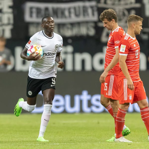  Randal Kolo Muani erzielte gegen den FC Bayern sein erstes Tor für die SGE (Foto: IMAGO / Kessler-Sportfotografie)