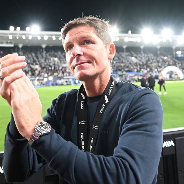  Oliver Glasner war zufrieden mit dem Auftritt seines Teams. (Foto: imago/Jan Huebner)