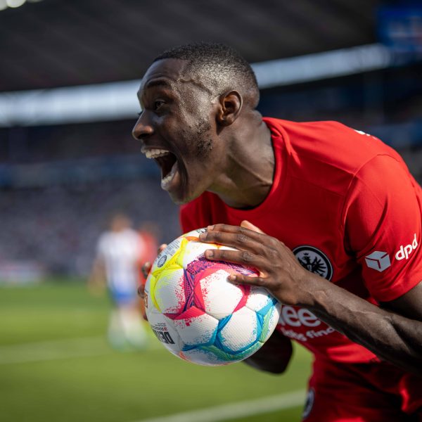  Mit Randal Kolo Muani wird in den kommenden Wochen zu rechnen sein (Bild: IMAGO images / camera4+)