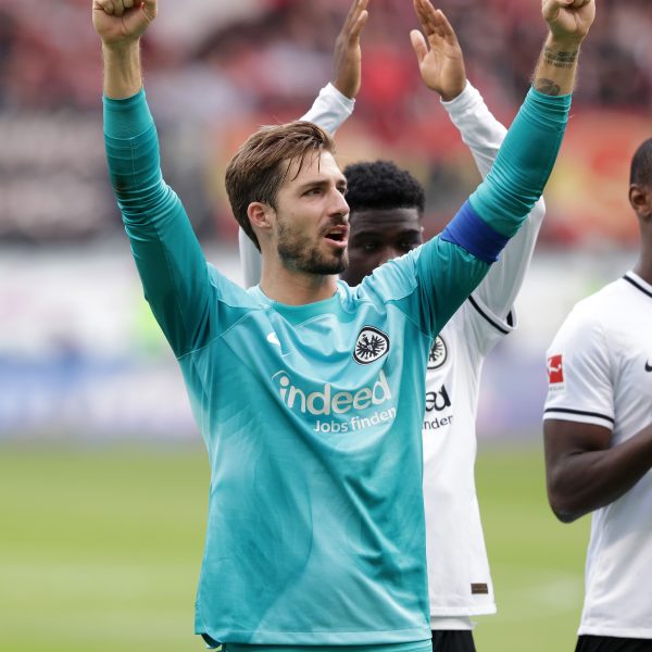  Der aktuell beste deutsche Torwart? Wenn es nach Sportvorstand Krösche geht, dann ja. (Bild: Foto Rhode)