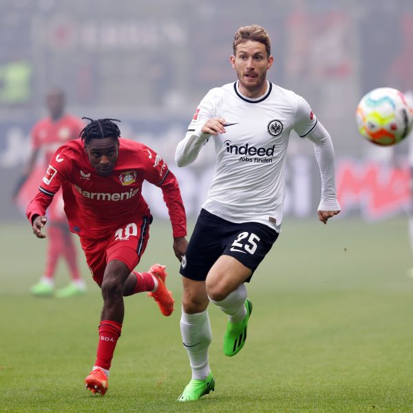  Gegen Leverkusen war er einer der besten, ehe es ihn wenige Zeit später wieder zurückwarf. (Bild: Foto Rhode)