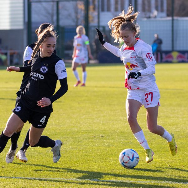  Frankfurt verliert einen spannenden Pokalfight in Leipzig und scheidet bitter aus. (Bild: IMAGO / Eibner)