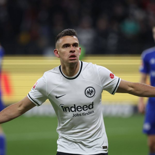  Rafael Borré erzielte das zwischenzeitliche 2:0. (Bild: IMAGO / HMB-Media)