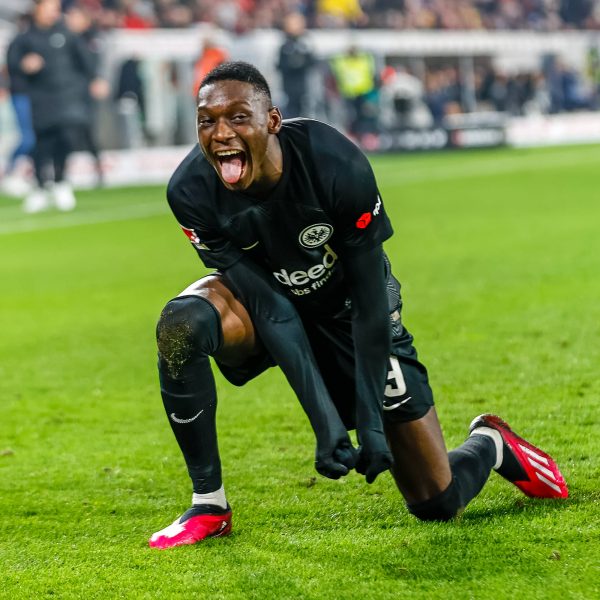  Randal Kolo Muani war der einzige Torschütze der SGE in Freiburg. (Foto: IMAGO / Eibner)