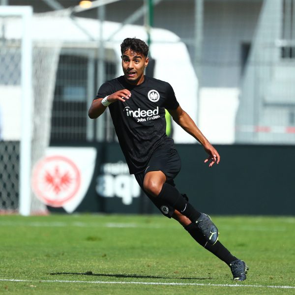  Mehdi Loune von der Frankfurter U19. (Bild: IMAGO / Eibner)