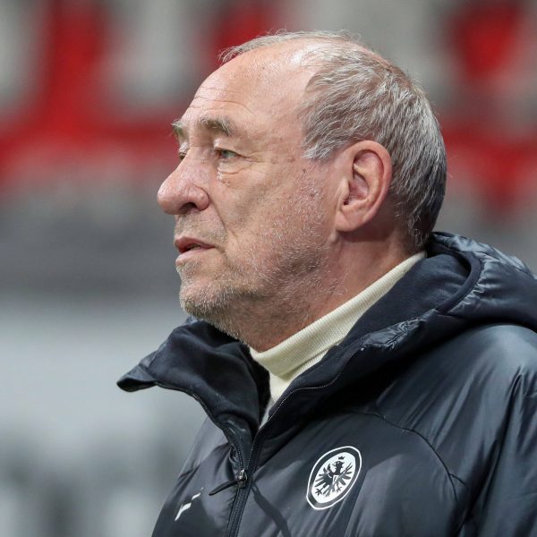  Präsident Peter Fischer sieht sich heftigen Vorwürfen ausgesetzt. (Foto: IMAGO / osnapix)