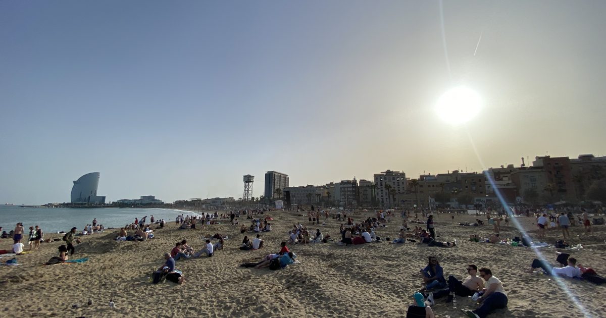  Während Flo schon den Strand von Barcelona genoss, waren Cettina und Tom noch auf dem Weg nach Spanien. (Bild: Florian Bauer / SGE4EVER.de)