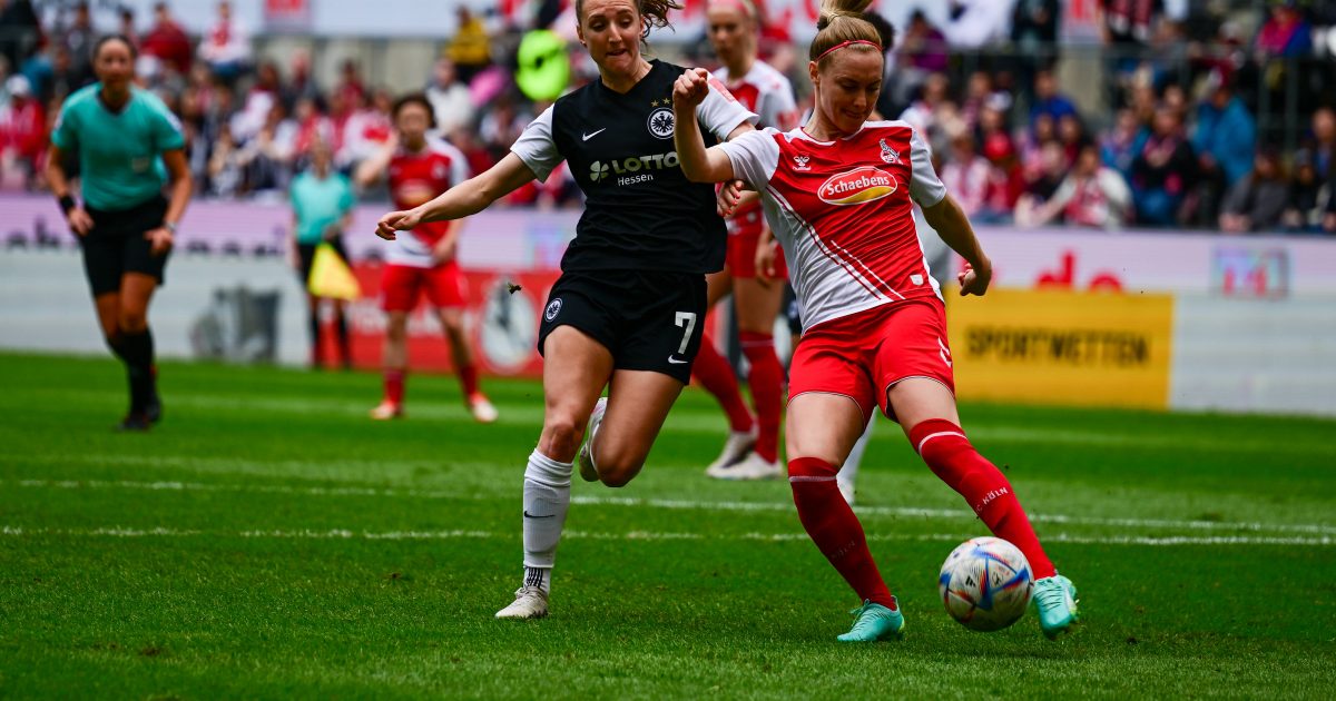 Lara Prasnikar (li.) und die SGE führen zur Pause. (Bild: IMAGO / Norina Toenges)