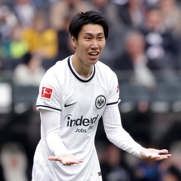  Fragender Blick: Daichi Kamada weiß selbst noch nicht, wo er in Zukunft spielen wird. (Foto: Heiko Rhode)