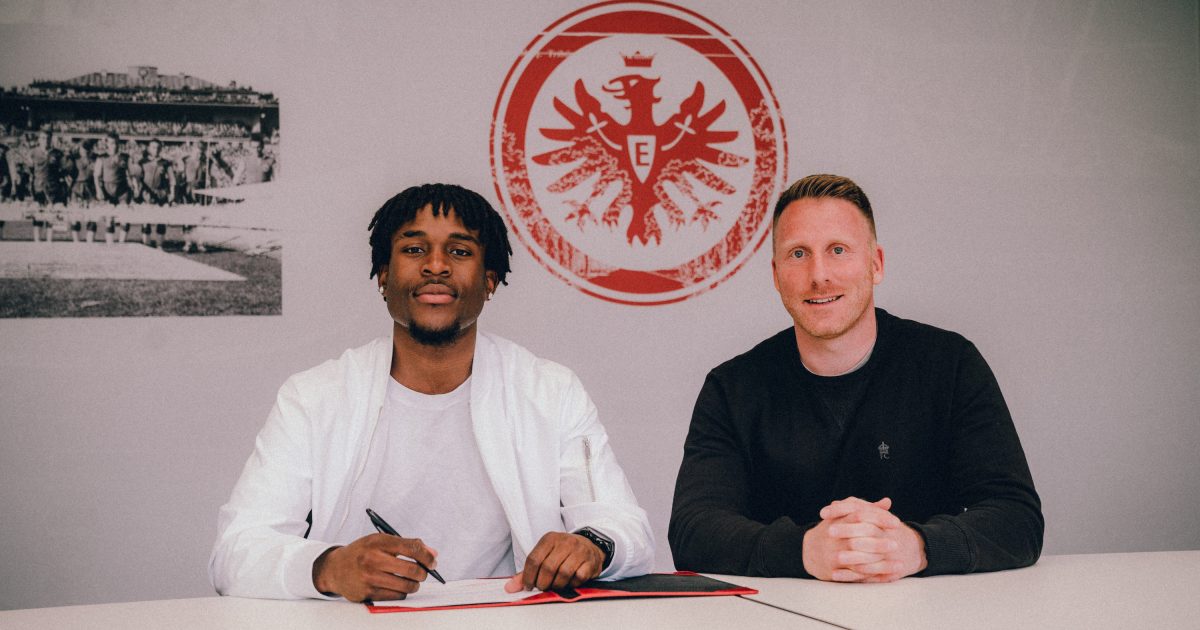  Patrick Ochs treibt die Planungen für die U21 voran und hat Noel Futkeu für den Angriff verpflichtet. (Foto: Eintarcht Frankfurt)