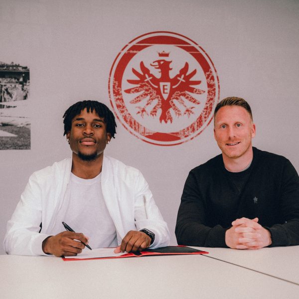  Patrick Ochs treibt die Planungen für die U21 voran und hat Noel Futkeu für den Angriff verpflichtet. (Foto: Eintarcht Frankfurt)