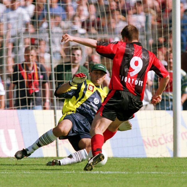  Ein Tor, das Jan Aage Fjörtoft zur Legende machte. (Foto: IMAGO / WEREK)