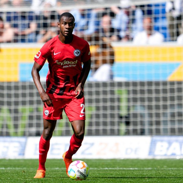  Neuen Gerüchten nach führt die Spur von Evan N'Dickas Zukunft nach Italien. (Bild: IMAGO / foto2press)