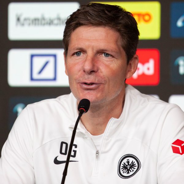  Mit Rückenwind aus dem Pokal gegen Hoffenheim: Chef-Trainer Oliver Glasner. (Bild: Frederic Schneider/SGE4EVER.de)