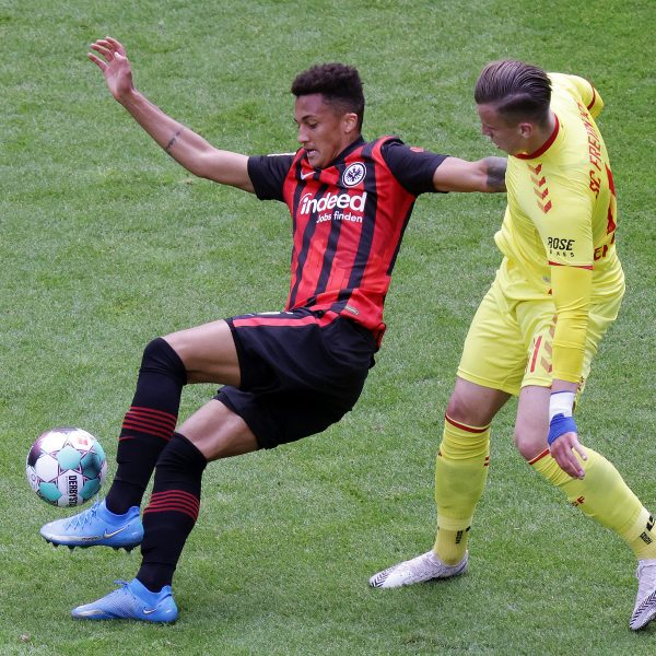  Ermedin Demirovic, hier noch im Trikot des SC Freiburg, soll das Interesse der SGE geweckt haben. (Foto: Heiko Rhode)