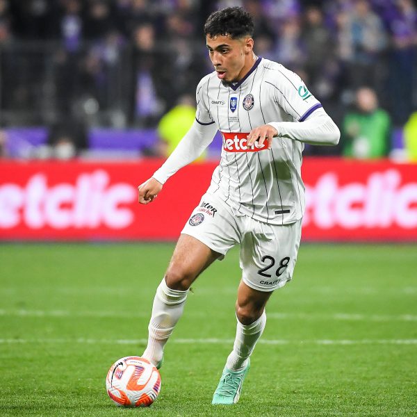  Wechselt Wunschspieler Fares Chaibi doch nicht an den Main? (Bild: IMAGO / ZUMA Wire)