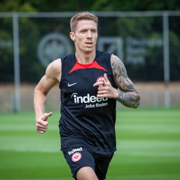  Kristijan Jakic trainiert noch individuell. (Foto: Frederic Schneider/SGE4EVER.de)