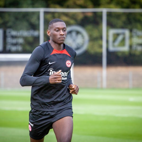  Randal Kolo Muani will nach Frankreich. (Bild: Frederic Schneider/SGE4EVER.de)