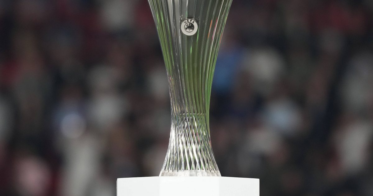 West Ham United gelang zuletzt der Gewinn der Conference League Trophäe. (Bild: IMAGO images / Sportphoto24)