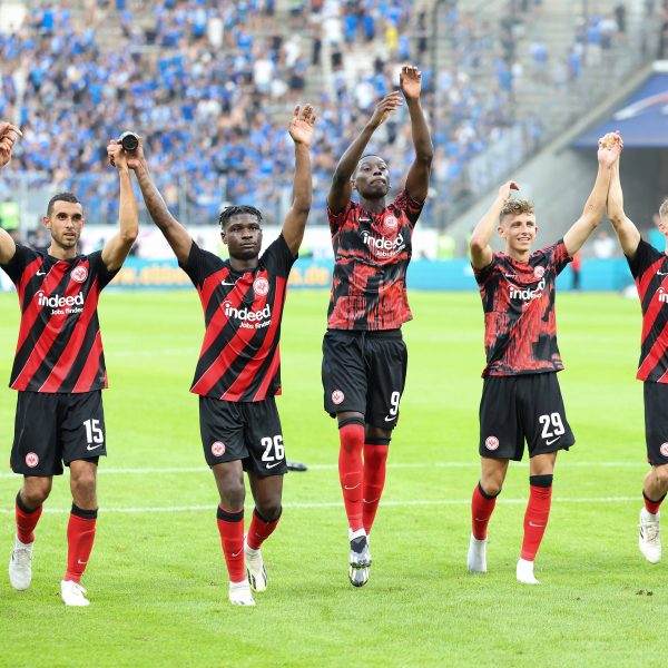  Zwei Pflichtspiele, zwei Siege. Dennoch hat die Eintracht noch Luft nach oben. (Bild: IMAGO images / Kessler-Sportfotografie)