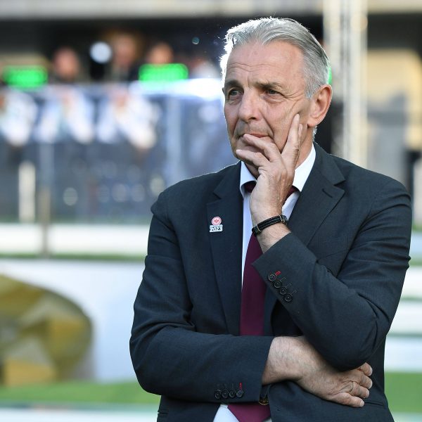  Charly Körbel spielte von 1972 bis 1991 bei der SGE. (Foto: IMAGO / Revierfoto)