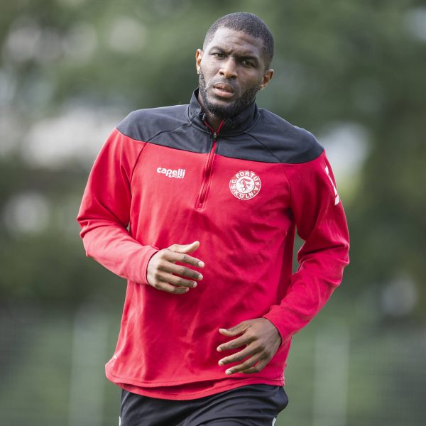  Anthony Modeste hält sich momentan bei Fortuna Köln fit. (Foto: IMAGO / Beautiful Sports)