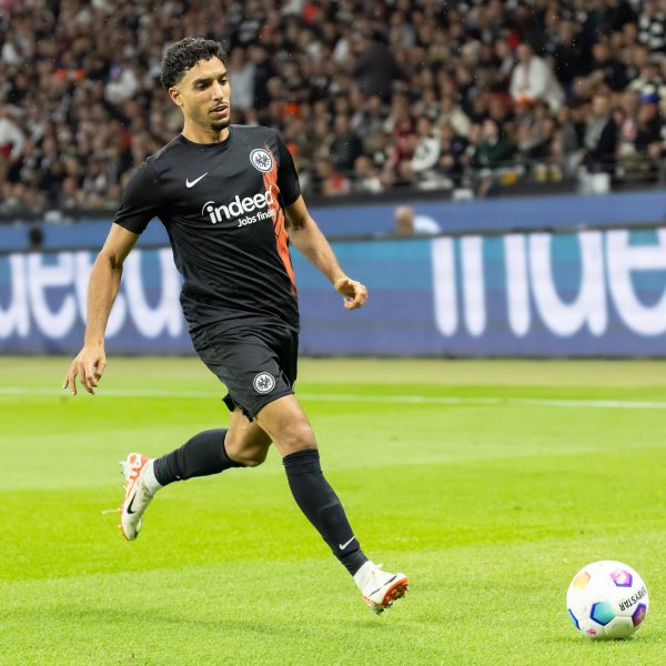  Omar Marmoush spielte sich in den Fokus der Fans. (Foto: IMAGO / Kessler-Sportfotografie)