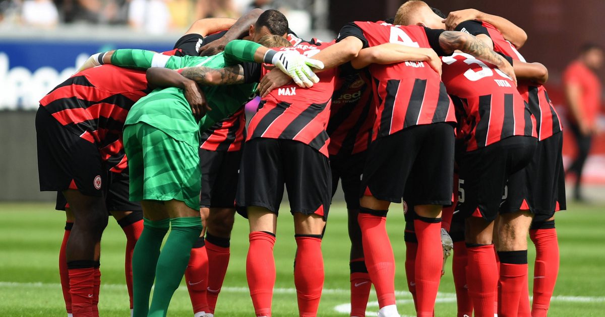  Nach dem Abgang von Randal Kolo Muani ist das Kollektiv der Eintracht mehr gefordert. Auch die jungen Spieler können nun beweisen, dass sie bereit für die Bundesliga sind und ihren nächsten Entwicklungsschritt gehen. (Foto: imago images / Treese)
