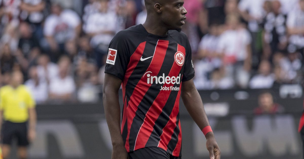  Niels Nkounkou freut sich auf die Herausforderung bei der Eintracht. (Foto: IMAGO / Beautiful Sports)