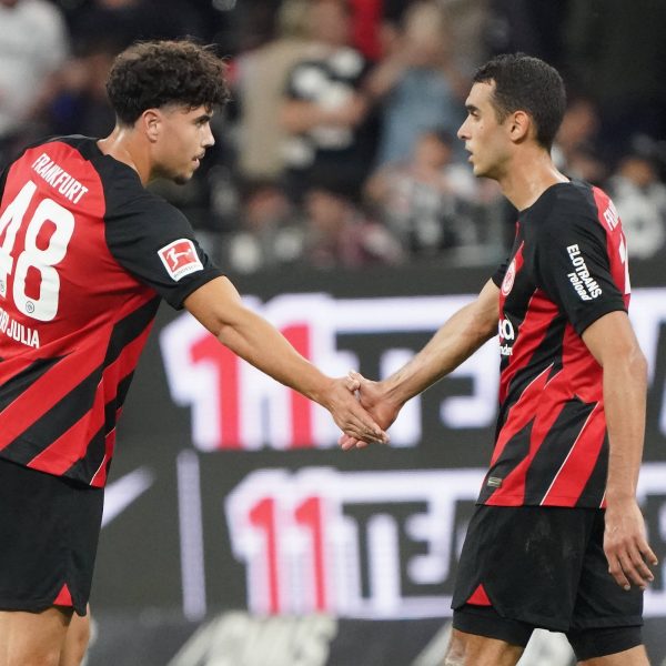  Ellyes Skhiri hadert mit dem Ergenis, nicht der Leistung. (Foto: Imago / Schüler)