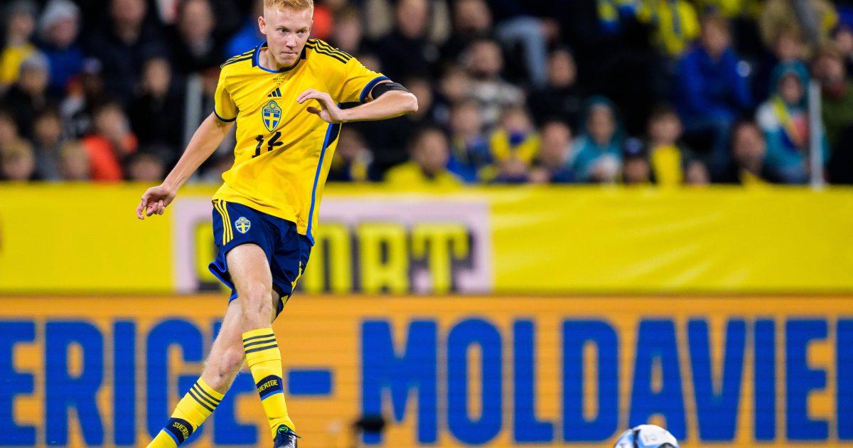  Hugo Larsson bei seinem Einsatz für Schweden. (Foto: IMAGO / Bildbyran)